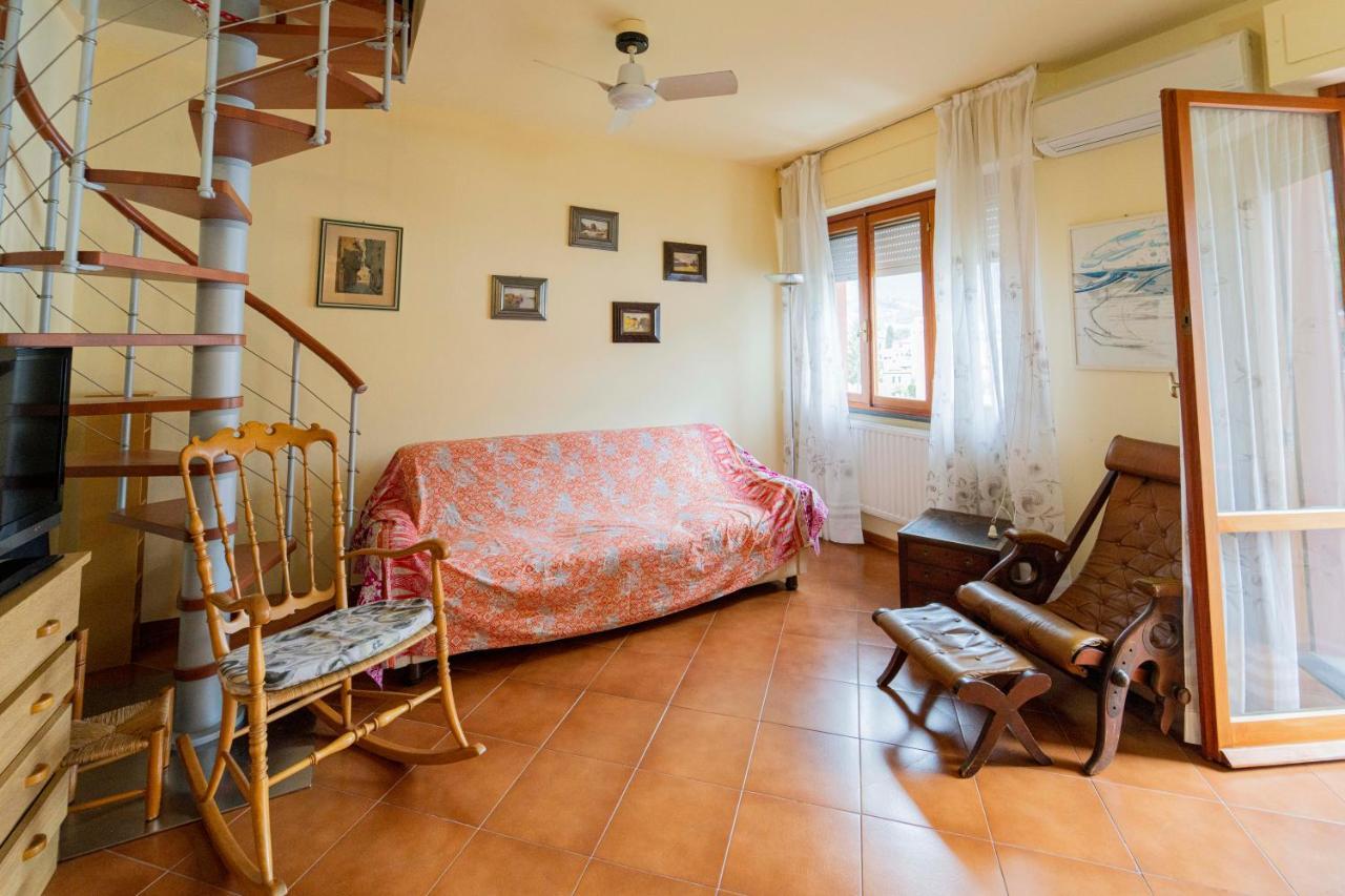 121 - Casa Levanto, 5 Minuti Dal Mare E Spiaggia Lägenhet Exteriör bild